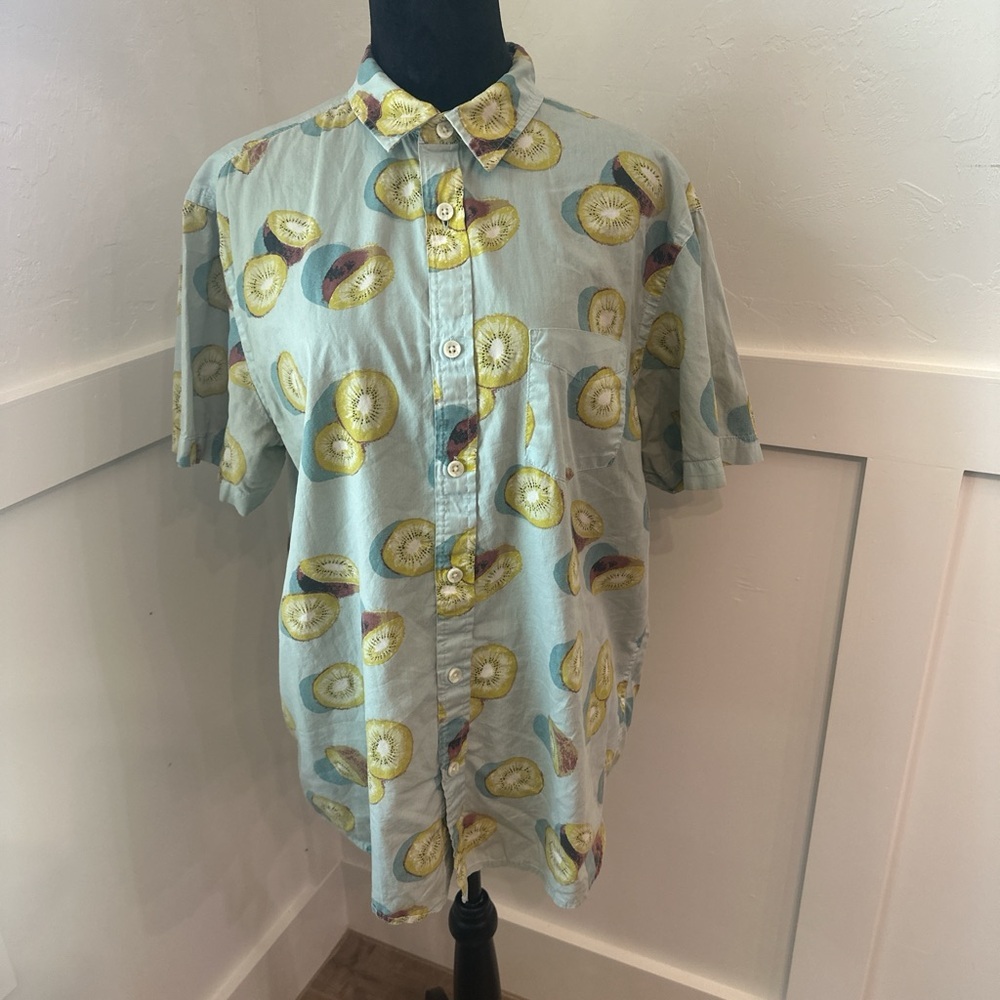 Urban Pipeline‎ Green and Yellow Casual Button Down Shirt